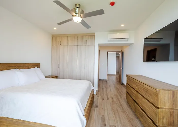 Luxury Oceanview Penthouse, Breathtaking Sunsets Apartamento